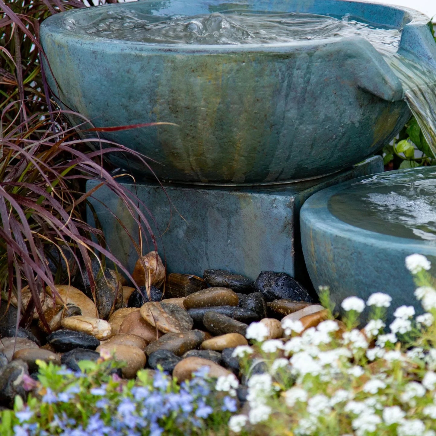 Aquascape Spillway Stand 6-inch decorative feature for ponds and water features, made by Aquascape.