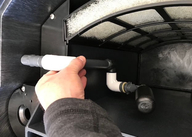 Savio Mechanical Water Leveller Kit for installation, showing tools and components used for precise water level measurement.